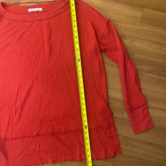 We The Free Red Ribbed Women's relaxed Top | size medium - Picture 7 of 7